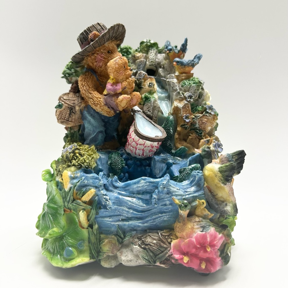🐻🎣🌊Classic Treasures - Table Top Water Fountain - Fishing Bears Musical Box.